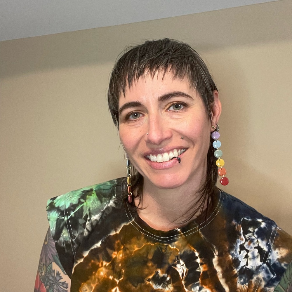 Meet your Posher, Jennifer